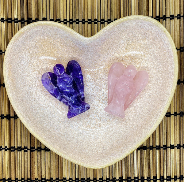 Crystals for Love and Relationships: Enhancing Emotional Connections