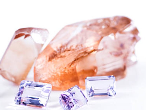 Collector mineral specimen with natural crystal growth