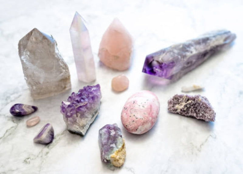 Rose quartz crystals for pregnancy and nurturing energy