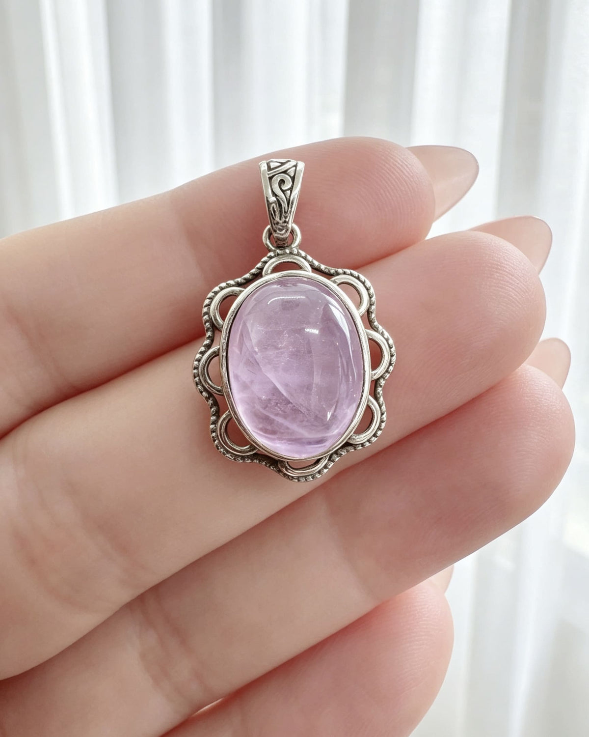 Kunzite Crystal Pendant – Oval Silver