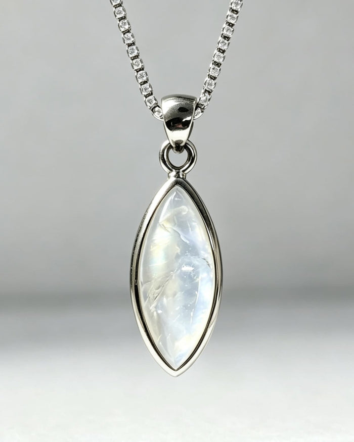 Moonstone Crystal Pendant – Silver