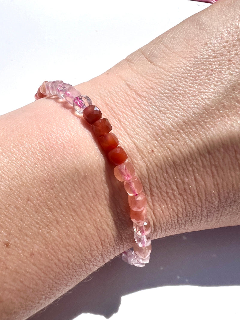 Carnelian and Rose Quartz Gradient 4mm Faceted  Bracelet