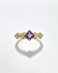 Amethyst Crystal Ring – Diamond Shape Yellow Gold