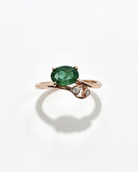 Emerald Crystal Ring – Oval Rose Gold with Lab Diamonds
