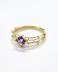 Amethyst Crystal Ring – Diamond Shape Yellow Gold