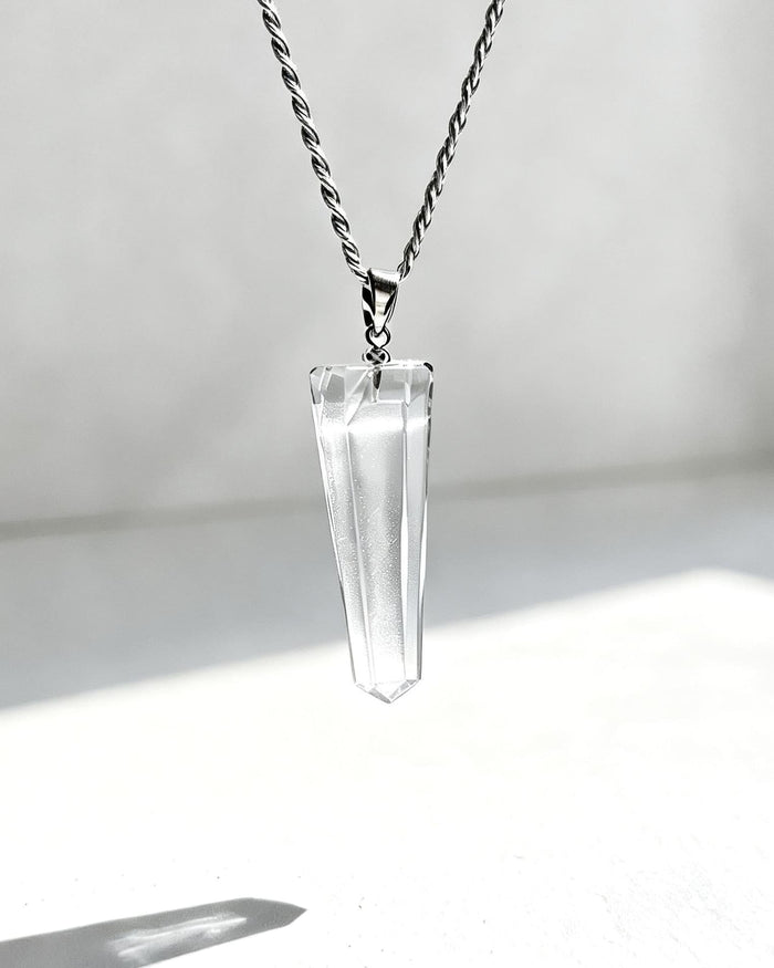 Clear Quartz Crystal Pendulum Pendant – Silver