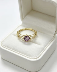 Amethyst Crystal Ring – Diamond Shape Yellow Gold