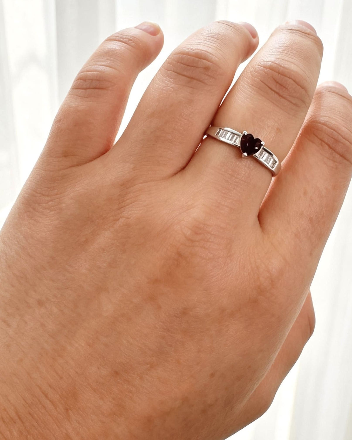 Garnet Crystal & Lab Diamonds Ring - Heart Silver