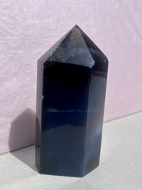 Natural Agate Crystal Point for Grounding and Protection
Polished Agate Tower with Banded Patterns
Agate Root Chakra Crystal Point