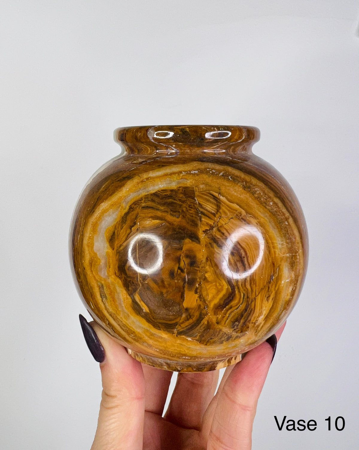 Round Green Onyx Vase No 10