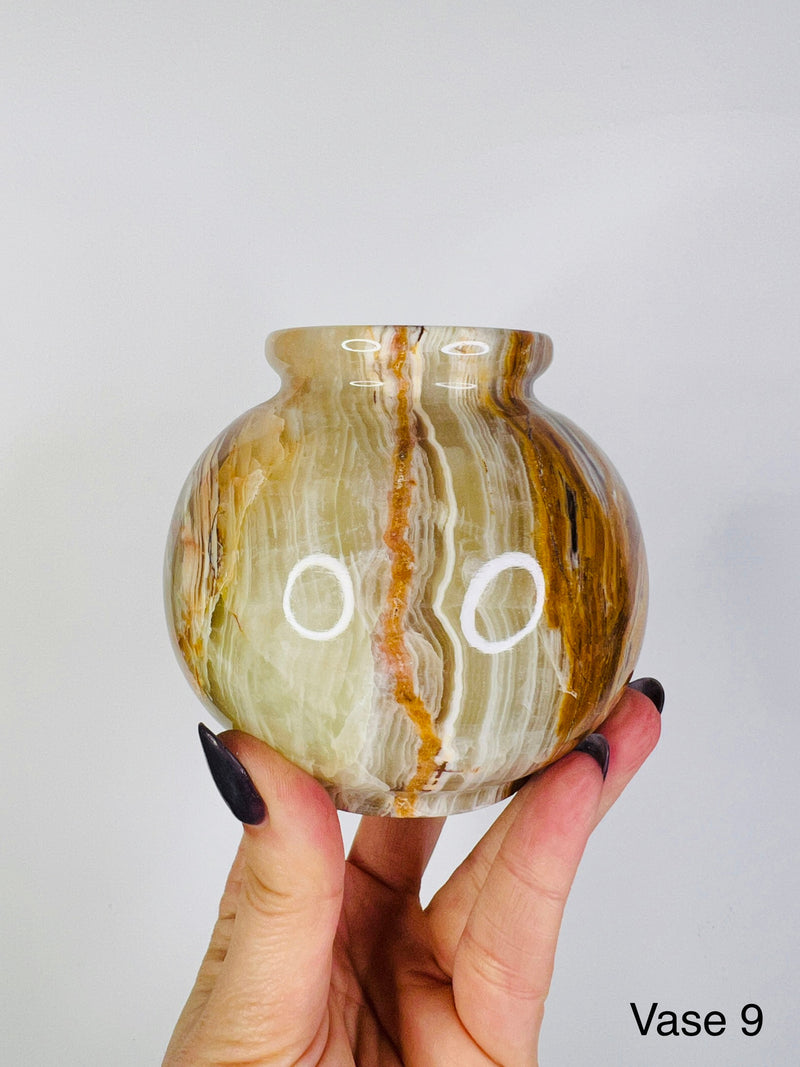 Onyx Vase no 9- The Playful Stone